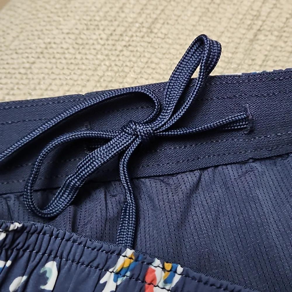 Kirkland Men's Swim Shorts Medium NEW Liner Blue Swim Trunks